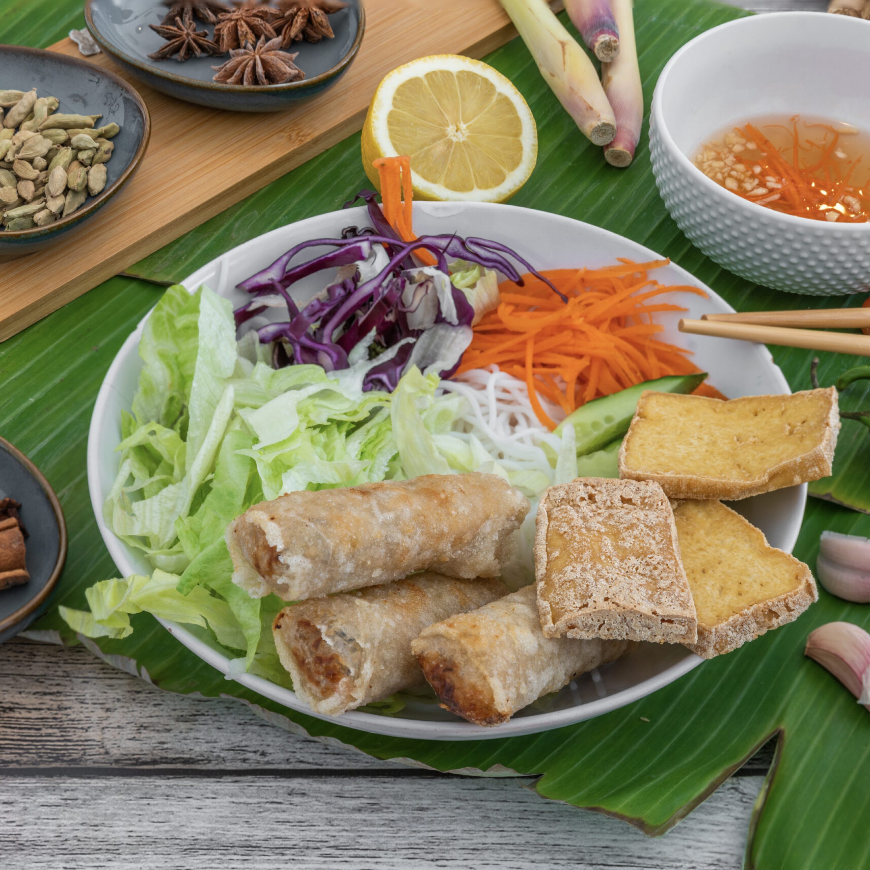 Salade bun nems mix végétarien, tofu -11.80e